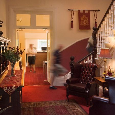 Bourne Hall Country Hotel แชงคลิน ภายนอก รูปภาพ