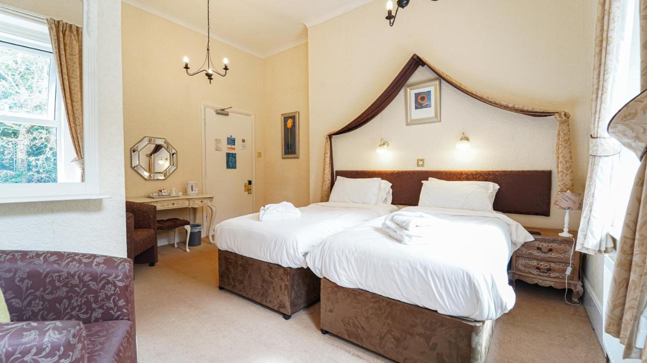 Bourne Hall Country Hotel แชงคลิน ภายนอก รูปภาพ