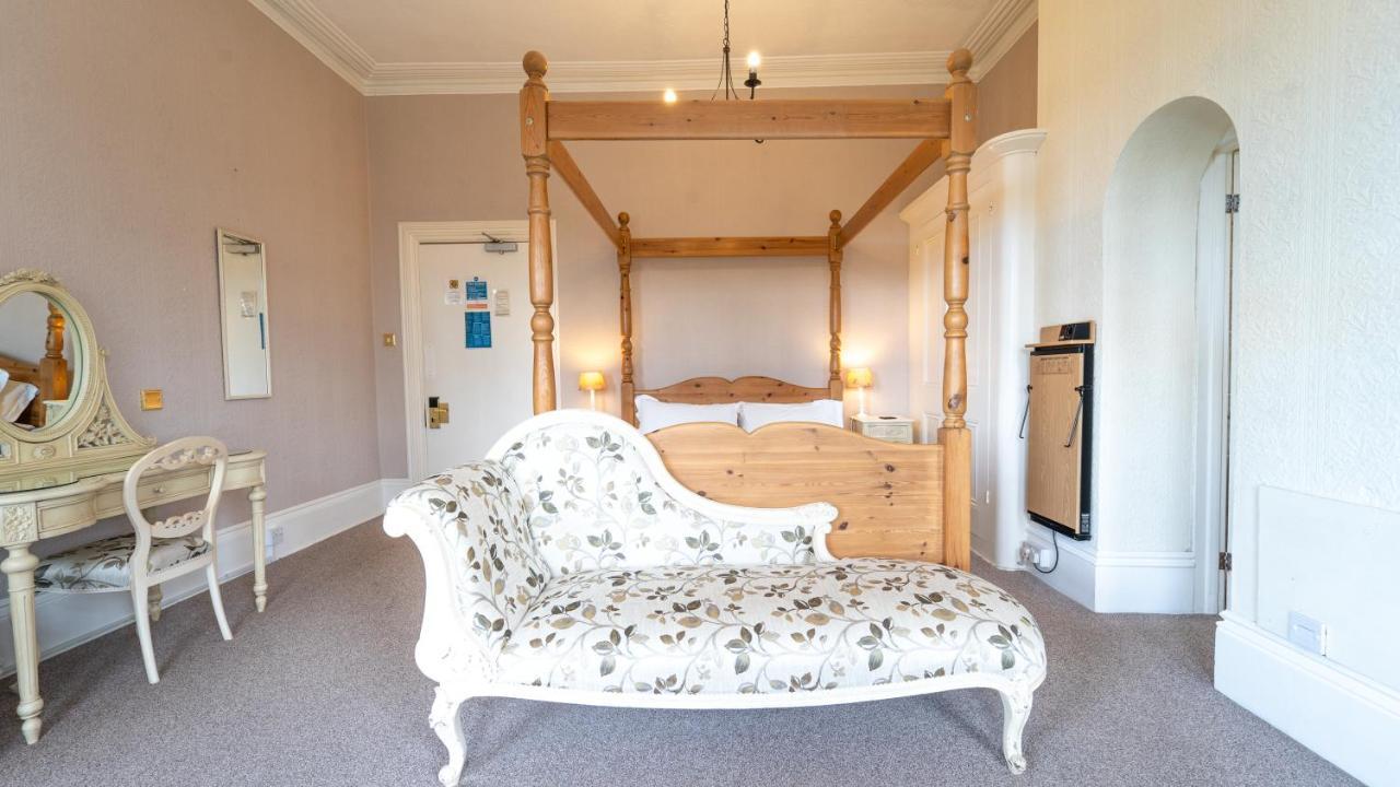 Bourne Hall Country Hotel แชงคลิน ภายนอก รูปภาพ